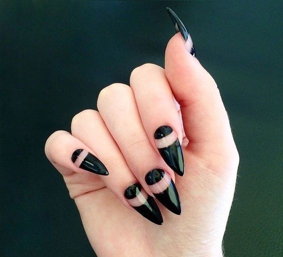 Cuidados necessários para ter a unha stiletto